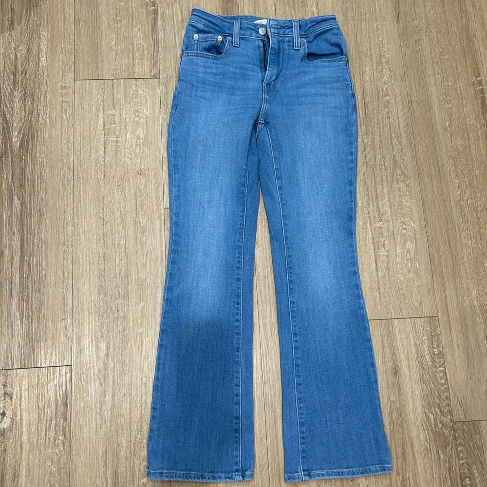 Women's Levi’s Jeans